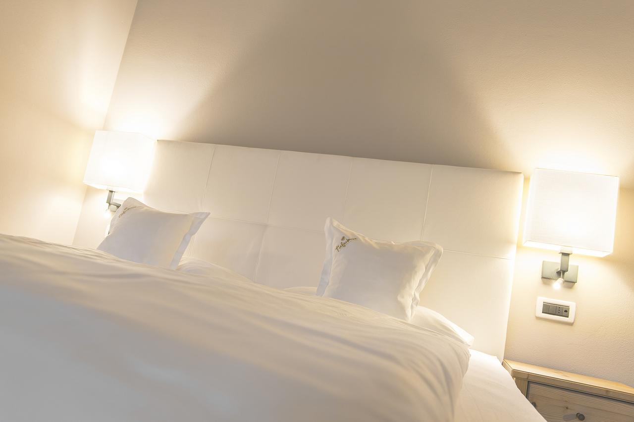 Hotel Tiefenbrunn Gardensuites & Breakfast 라나 객실 사진